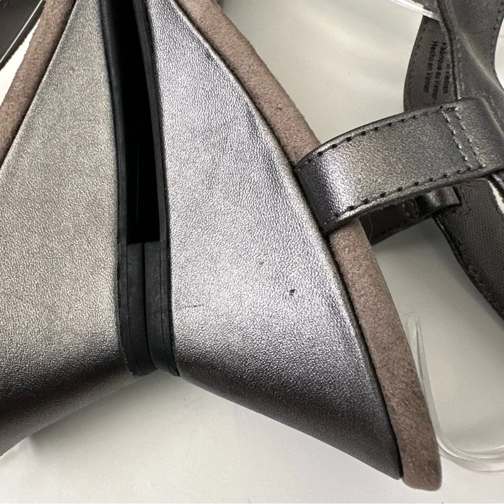 Comfort Plus Rhinestone Detail Silver Dressy Special Occasion Wedges Size 5W